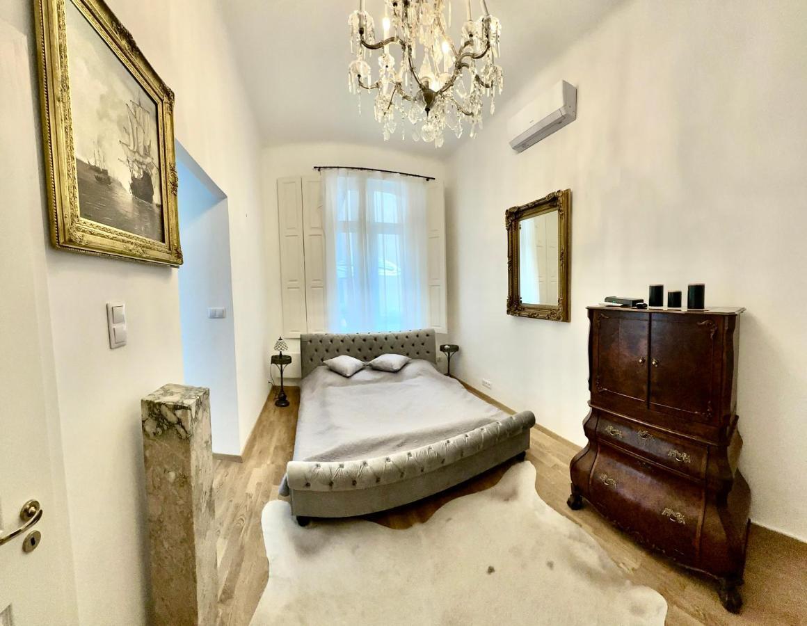 Central River Apartment Danube Budapest Luaran gambar